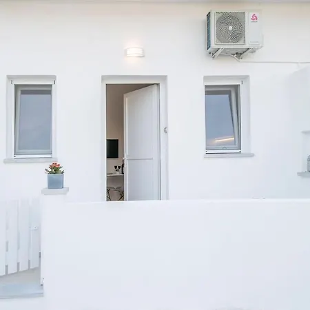 Agia Anna Apartment