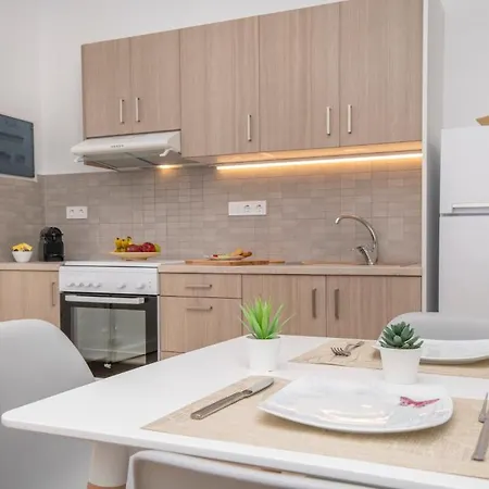 Agia Anna Apartment *